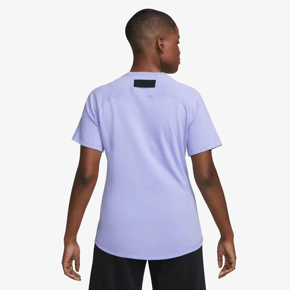Nike 2023-24 Club America Women's SS Travel Top - Image 3