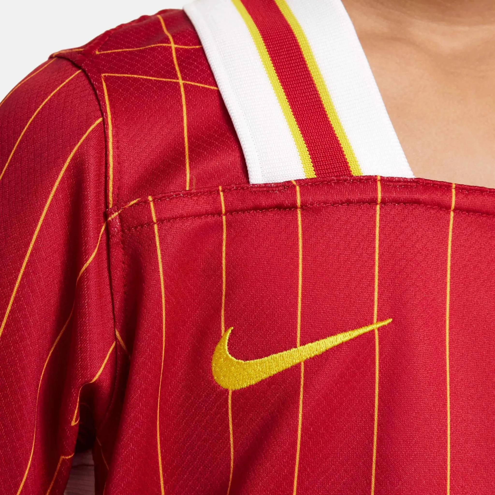 Nike 2024-25 Liverpool Little Kids' Stadium Home Kit - Image 9