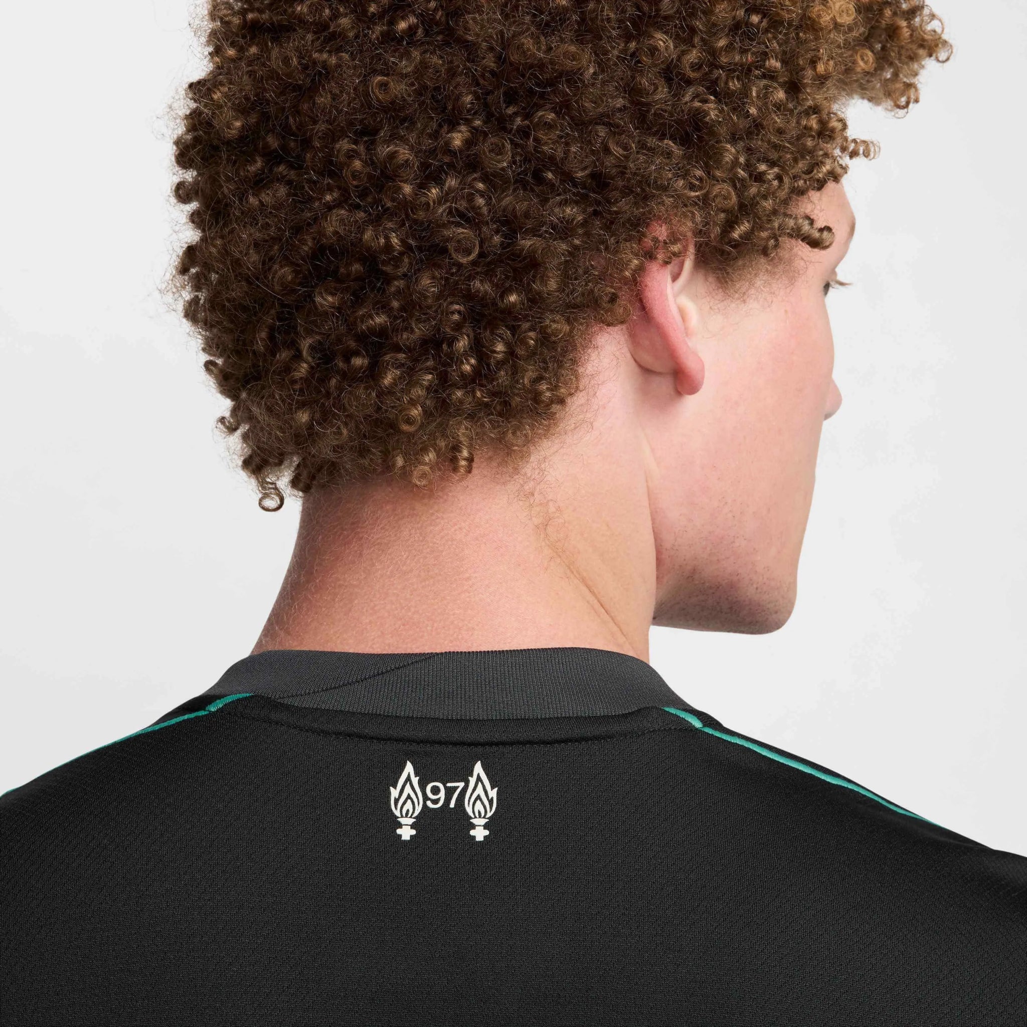 Nike 2024-25 Liverpool Men's Stadium Away Jersey - Image 5