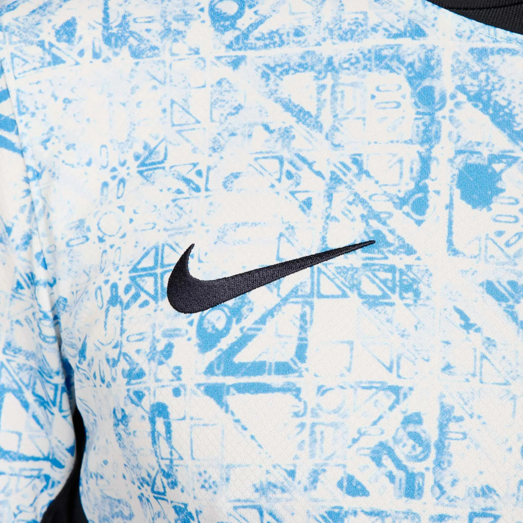 Nike 2024-25 Portugal Men's Stadium Away Jersey - Image 12