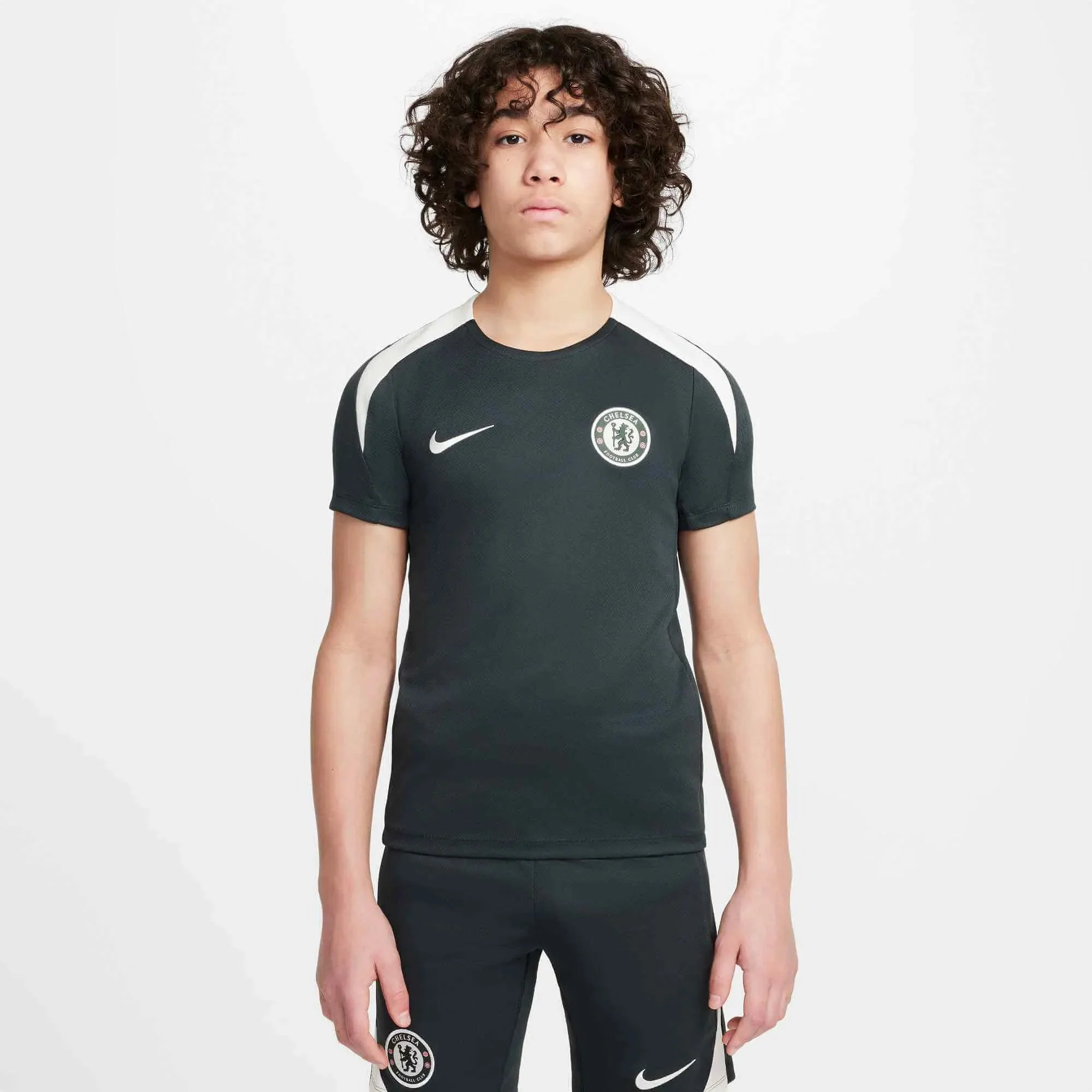 Nike 2025-2026 Chelsea Youth Dri-Fit Strike Top