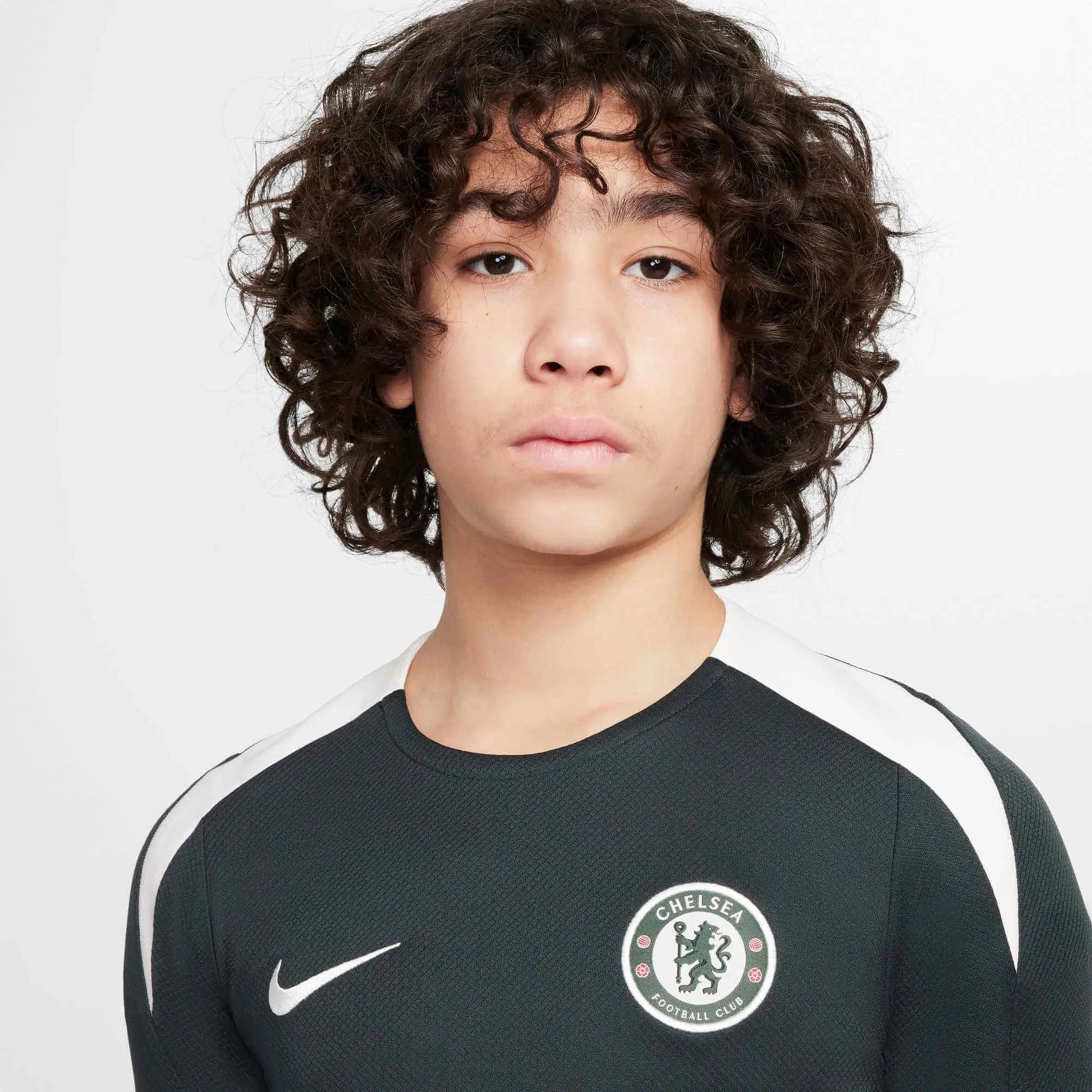 Nike 2025-2026 Chelsea Youth Dri-Fit Strike Top - Image 3