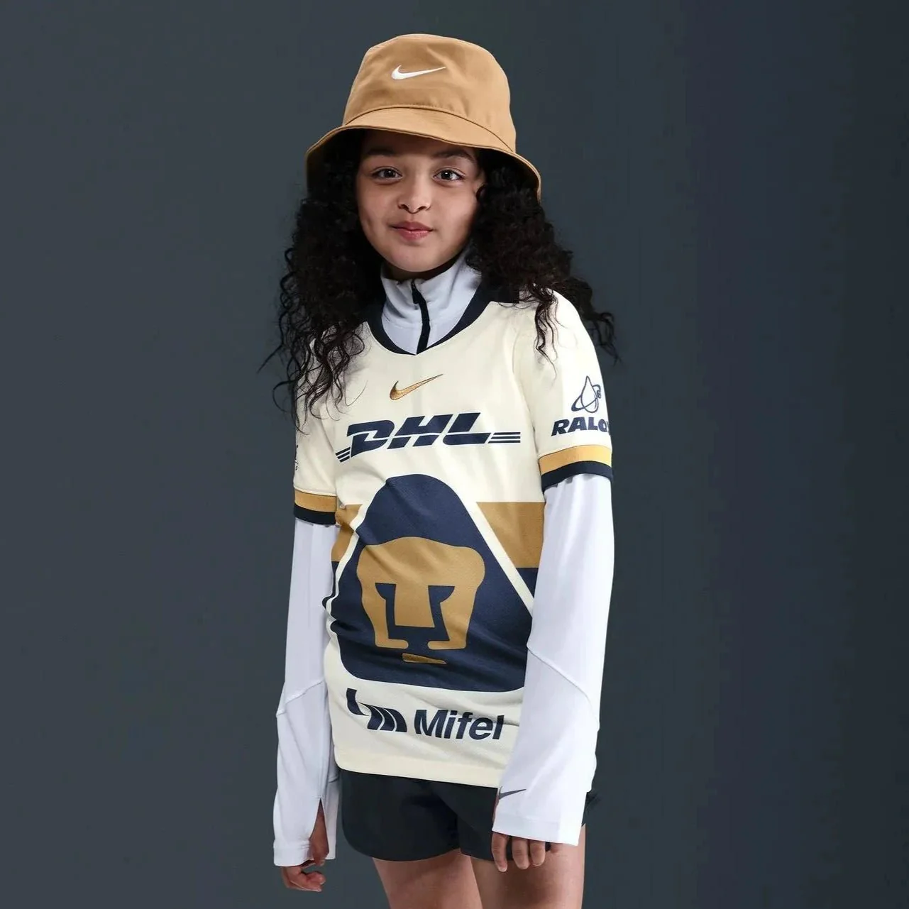 Nike 2025-26 Pumas Youth Stadium Home Soccer Jersey - Image 4