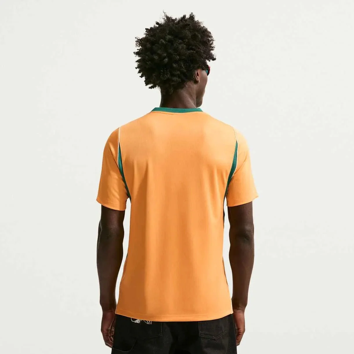 Nike 2026 Australia Men's Stadium Home Soccer Jersey - Image 2