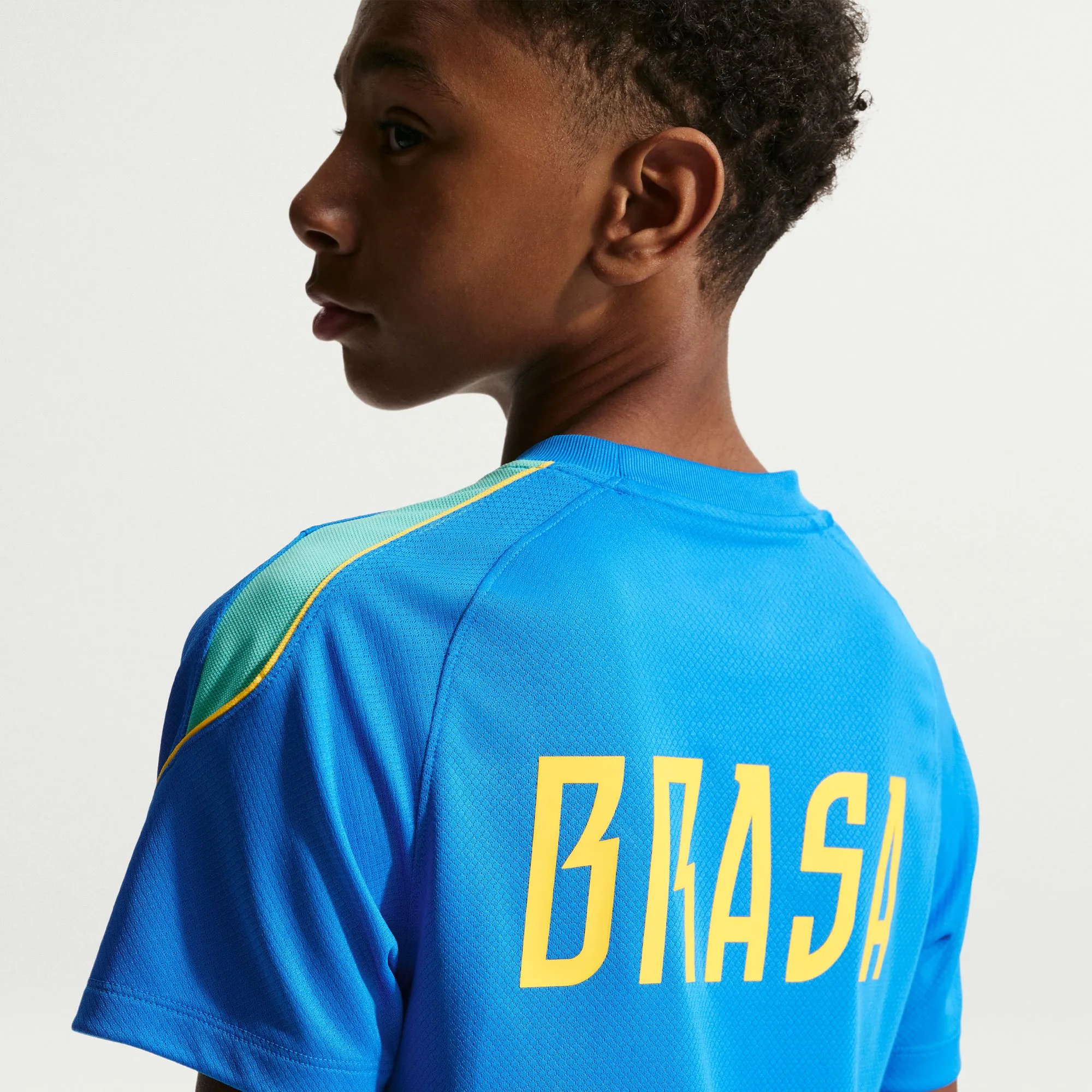 Nike 2026 Brazil Youth Strike Top - Image 5