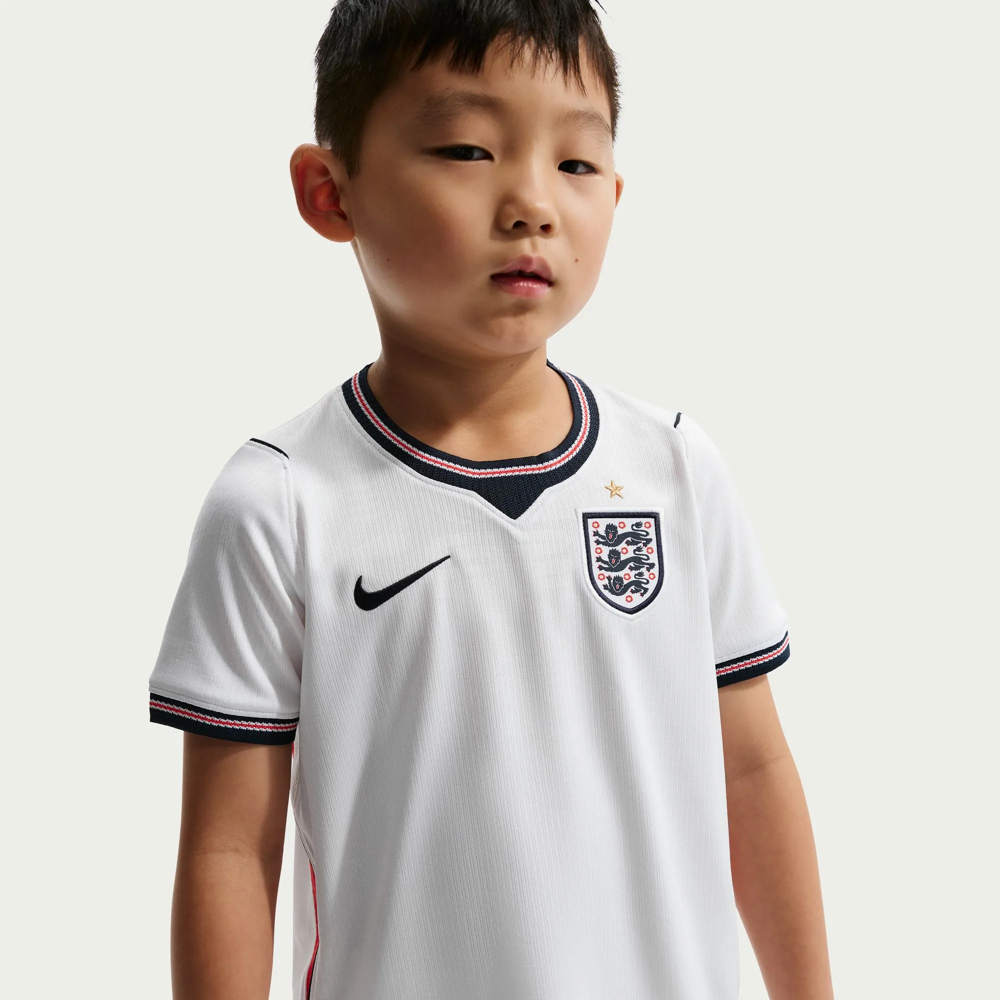 Nike 2026 England Little Kids' Stadium Home Kit - Image 4