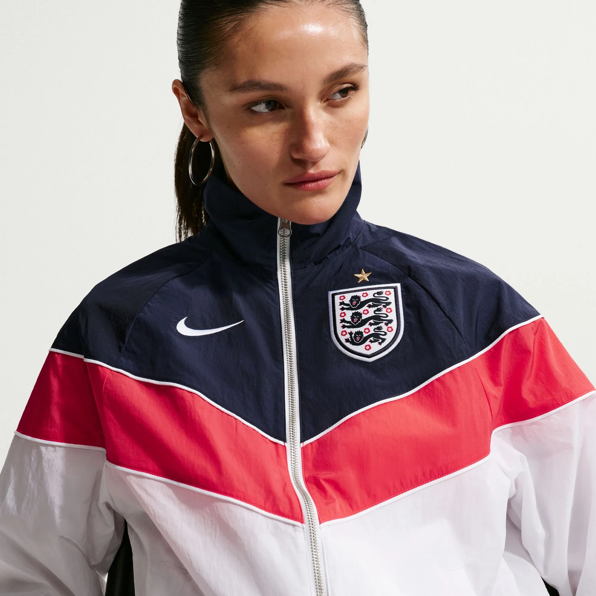Nike 2026 England Women's UV Woven Jacket - Image 3