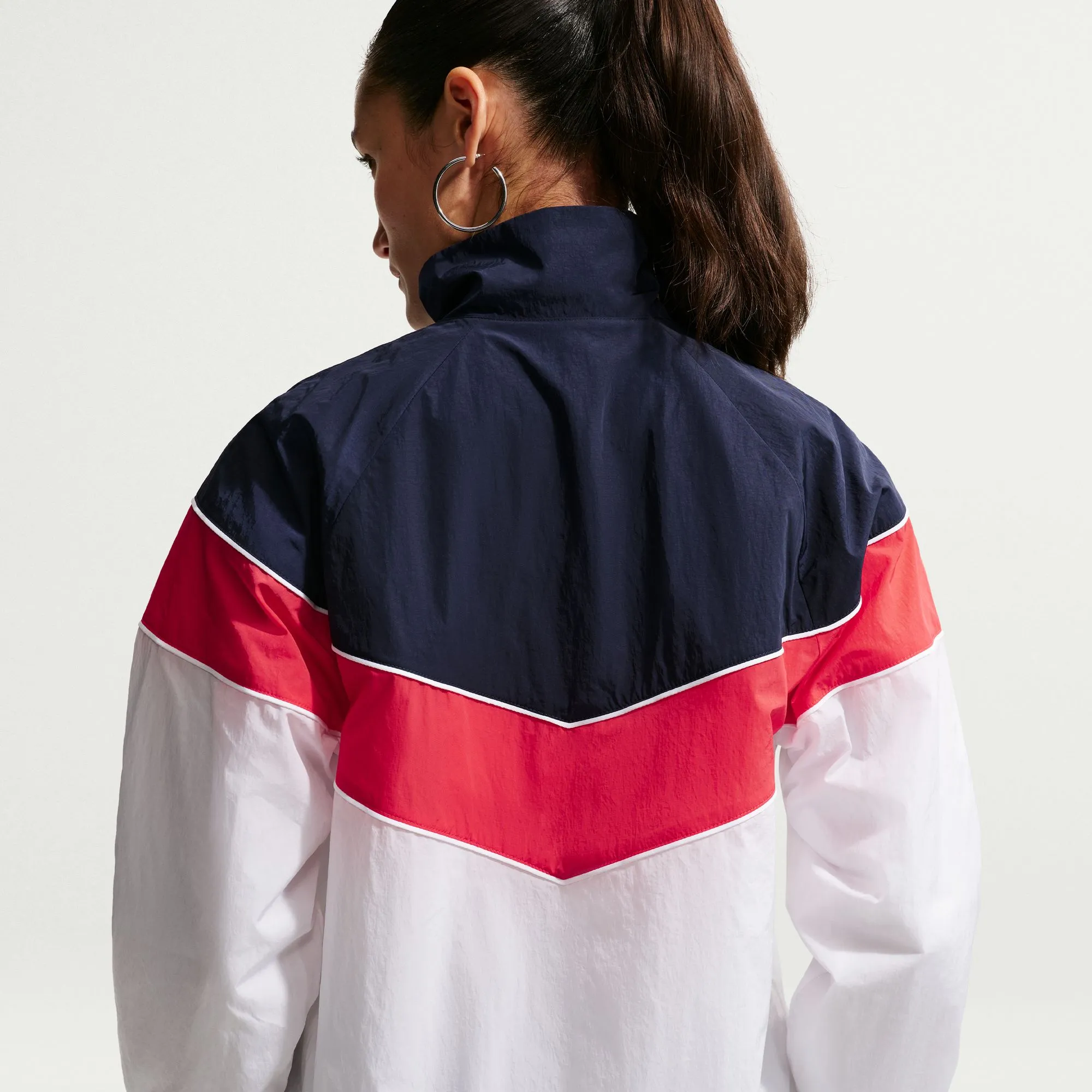 Nike 2026 England Women's UV Woven Jacket - Image 4