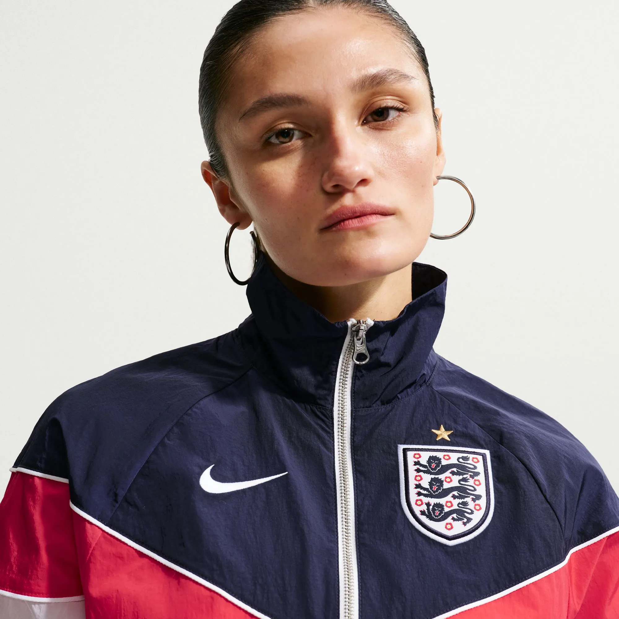 Nike 2026 England Women's UV Woven Jacket - Image 5