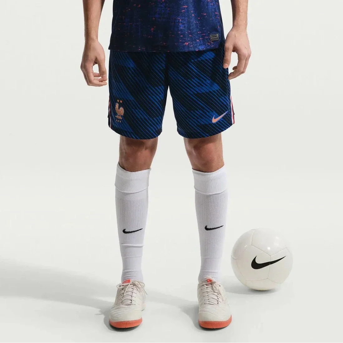 Nike 2026 France Men's Stadium Home Shorts