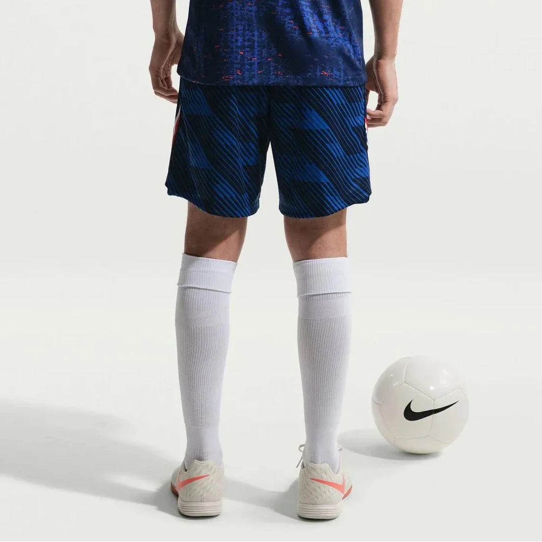 Nike 2026 France Men's Stadium Home Shorts - Image 2