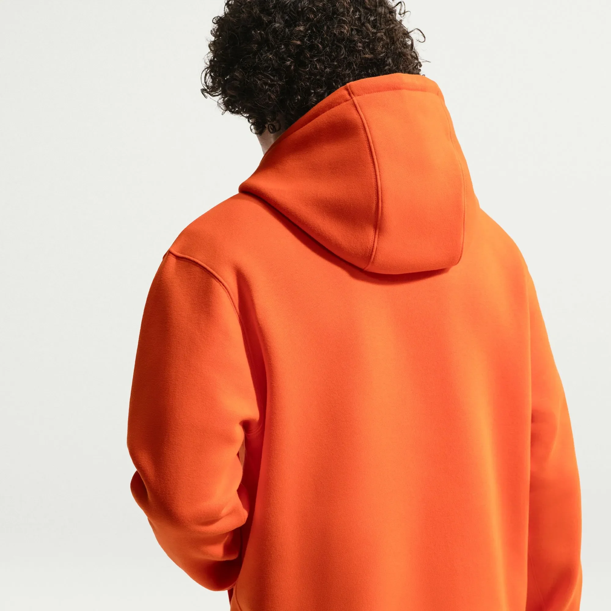 Nike 2026 Netherlands Men's Club Pullover Hoodie - Image 5