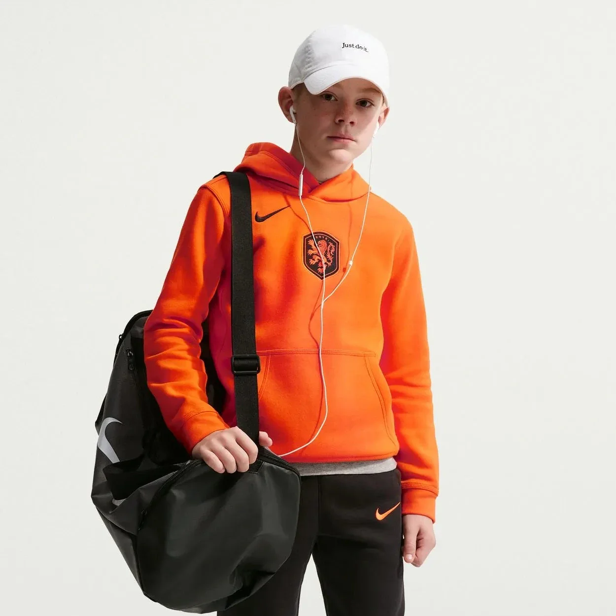 Nike 2026 Netherlands Youth Club Pullover Hoodie