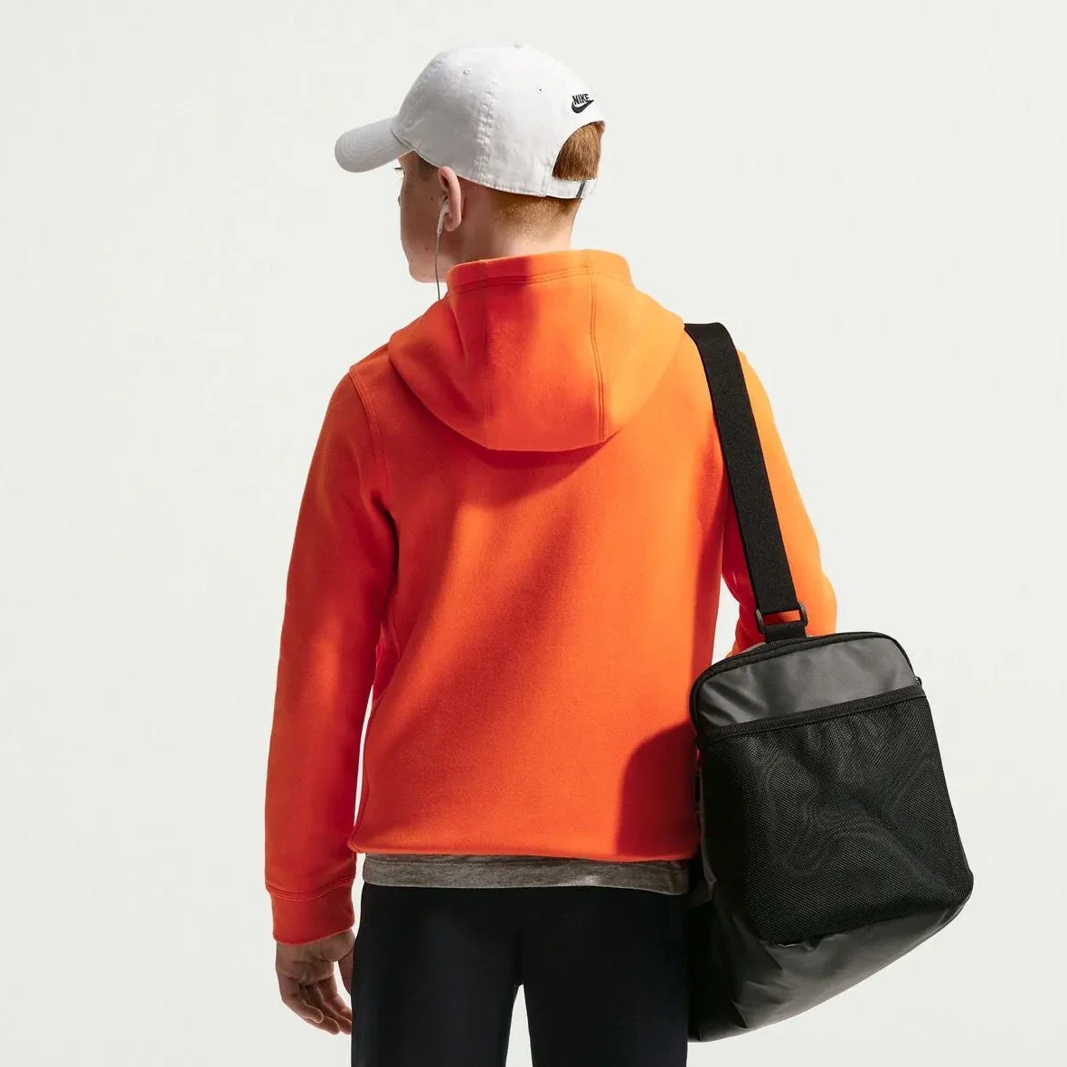 Nike 2026 Netherlands Youth Club Pullover Hoodie - Image 2