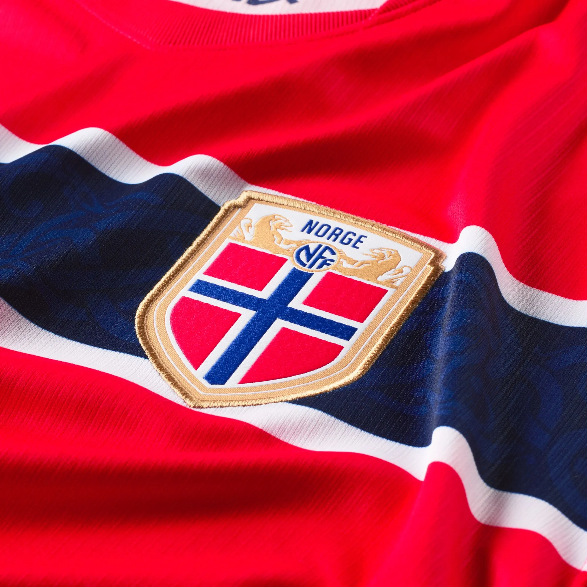 Nike 2026 Norway Men's Stadium Home Soccer Jersey - Image 8