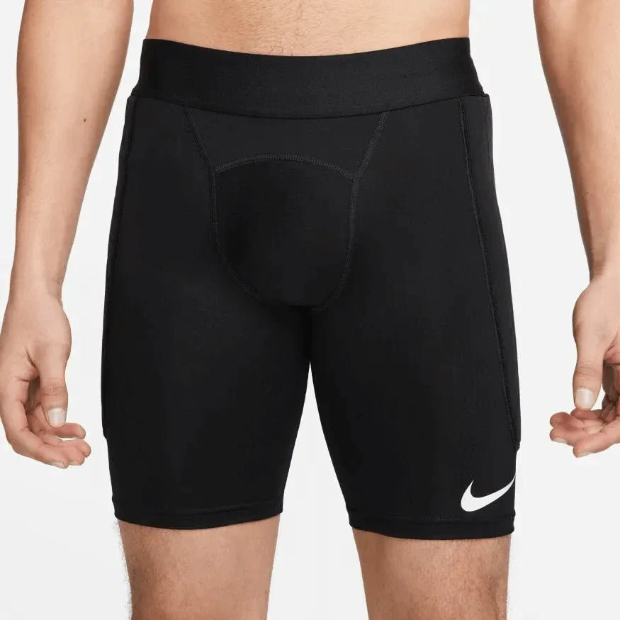 Nike Gardien I Padded Goalkeeper Shorts - Image 3