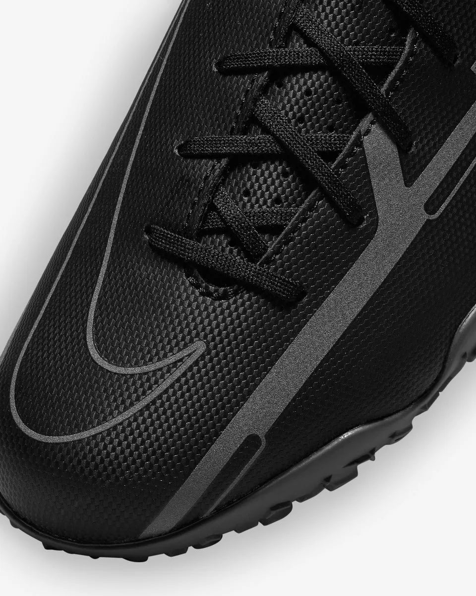 Nike Junior Phantom GT2 Club TF - Black - Image 7