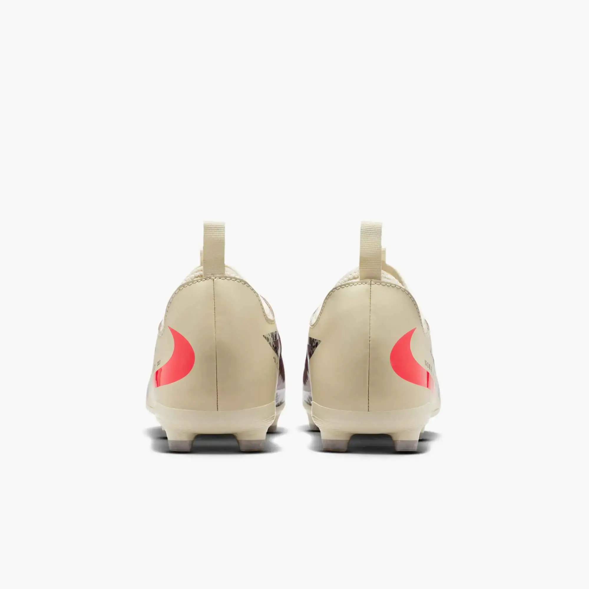 Nike Junior Phantom 6 Low Academy NU3 Firm/Multi Ground Soccer Cleats - United NU3 Pack (SU26) - Image 6