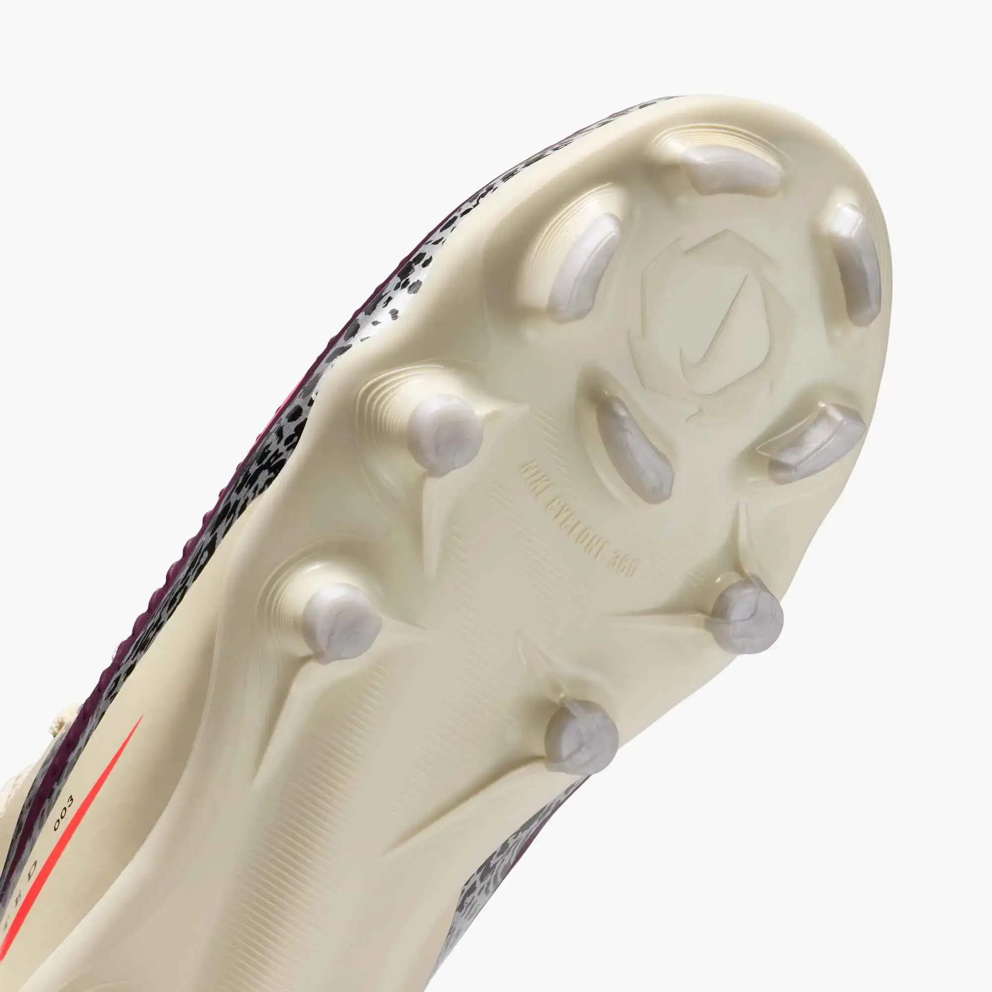 Nike Junior Phantom 6 Low Academy NU3 Firm/Multi Ground Soccer Cleats - United NU3 Pack (SU26) - Image 7