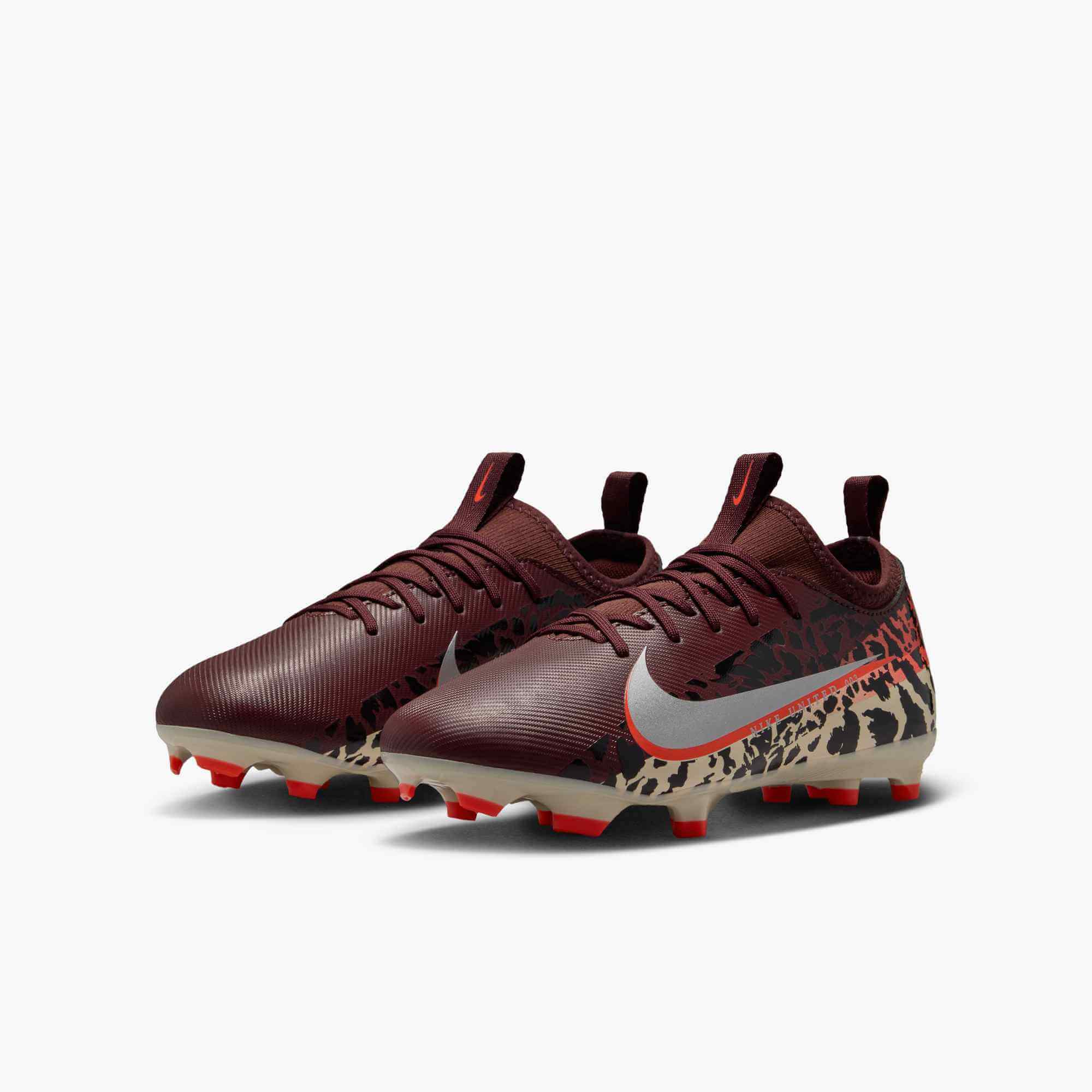Nike Junior Zoom Vapor 16 Academy NU3 Firm/Multi Ground Soccer Cleats - United NU3 Pack (SU26) - Image 3