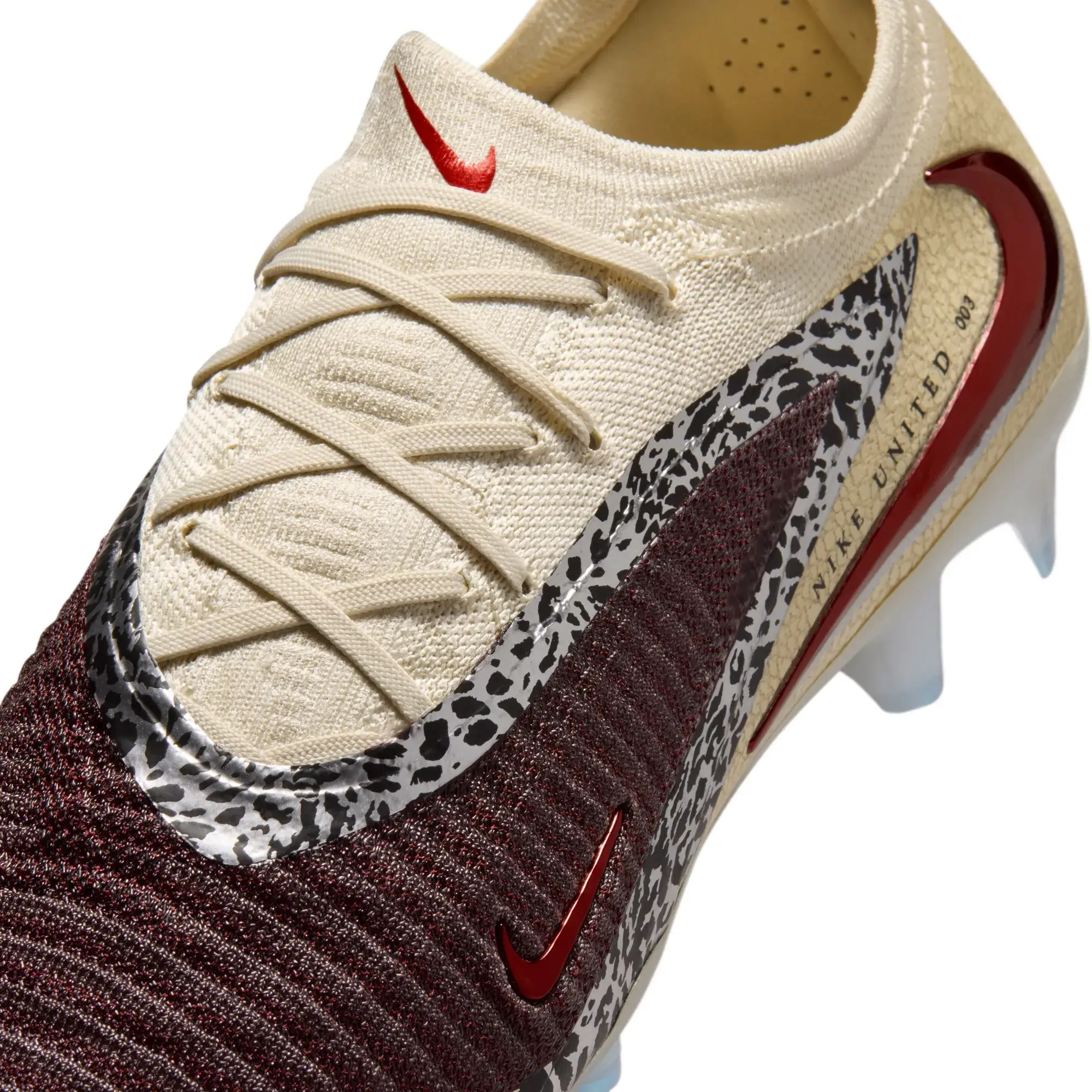 Nike Phantom 6 Low Elite NU3 Firm Ground Soccer Cleats - United NU3 Pack (SU26) - Image 8