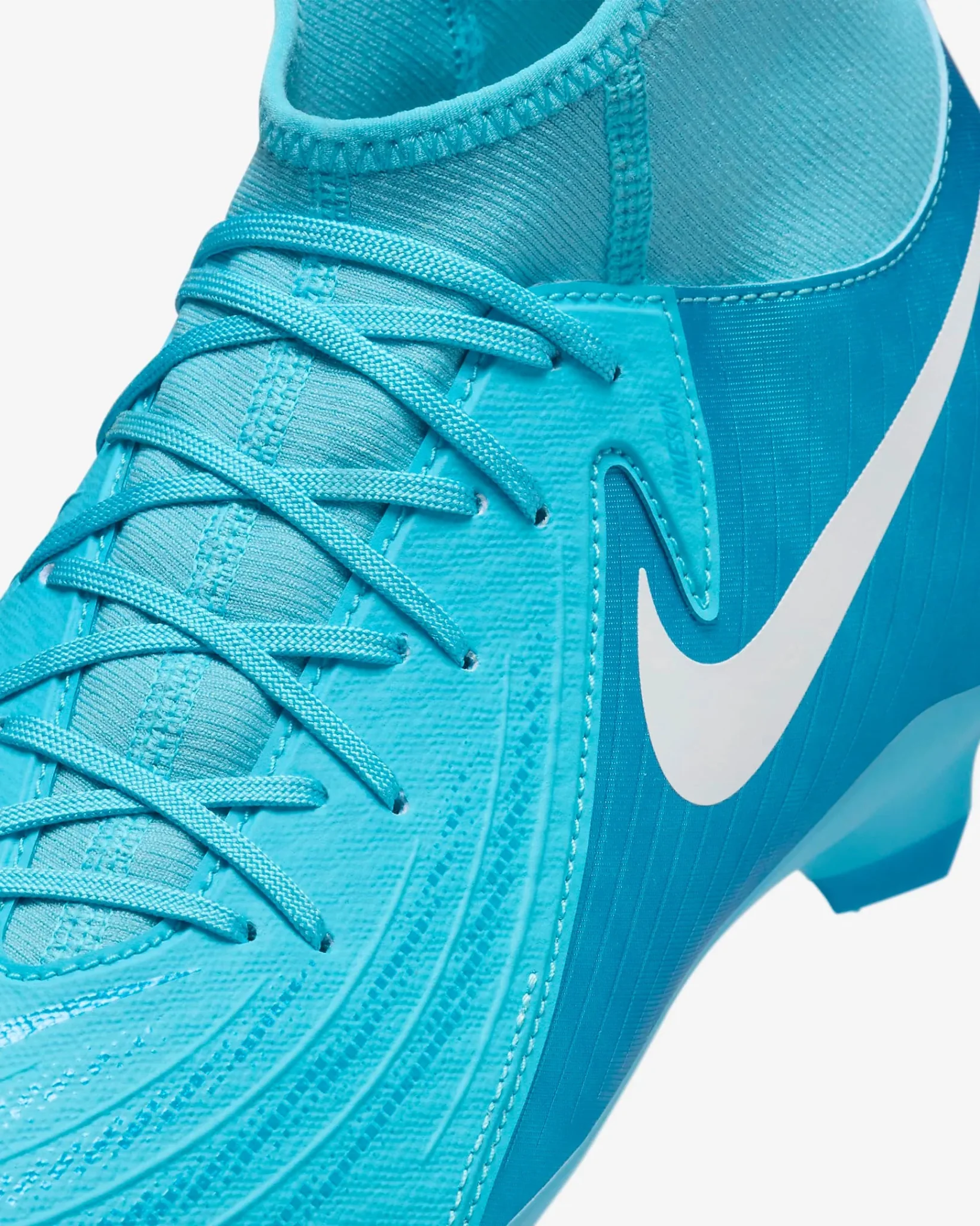 Nike Phantom Luna II Academy FG/MG - Mad Ambition Pack (FA24) - Image 8