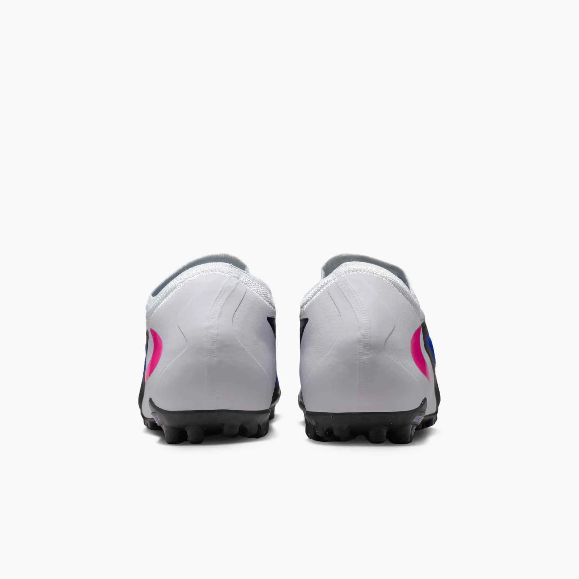 Nike ReactX Phantom 6 Low Pro Turf Soccer Shoes - Attack Pack (SP26) - Image 6