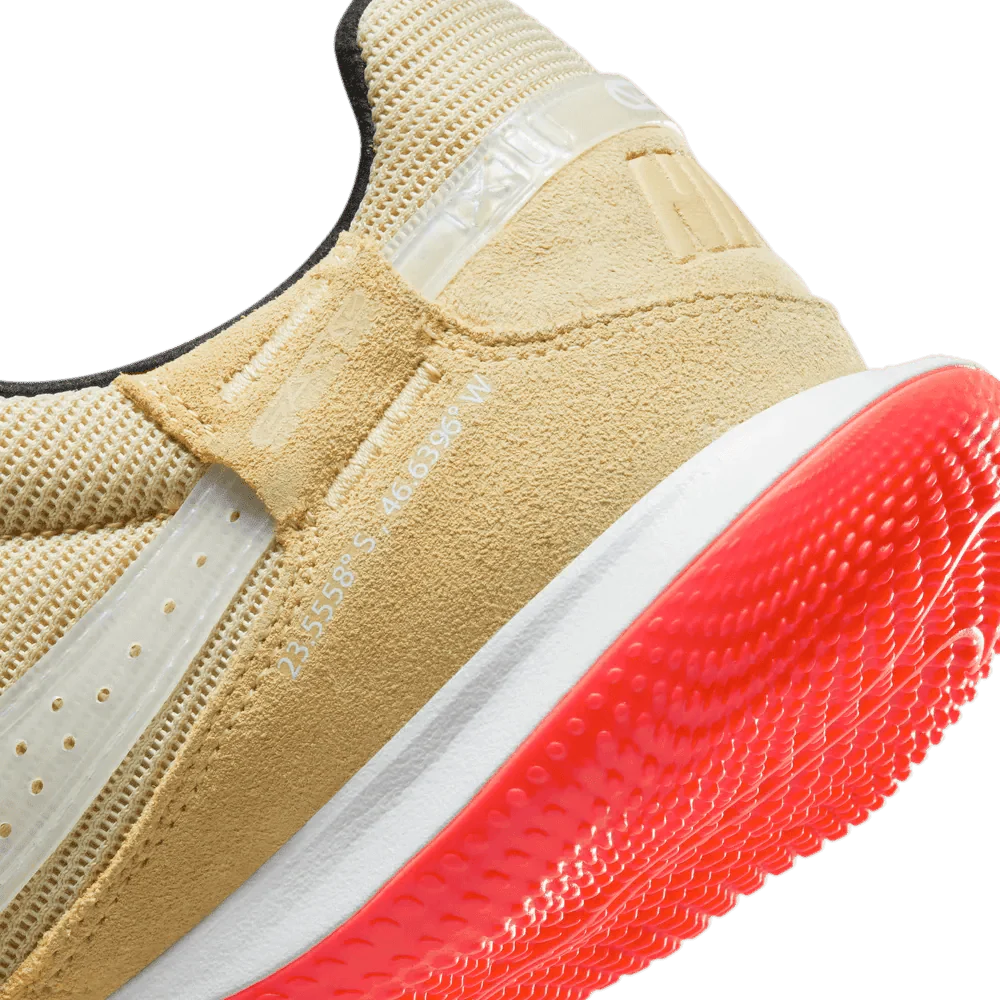 Nike Streetgato  Indoor - Gold - White - Infrared - Image 8
