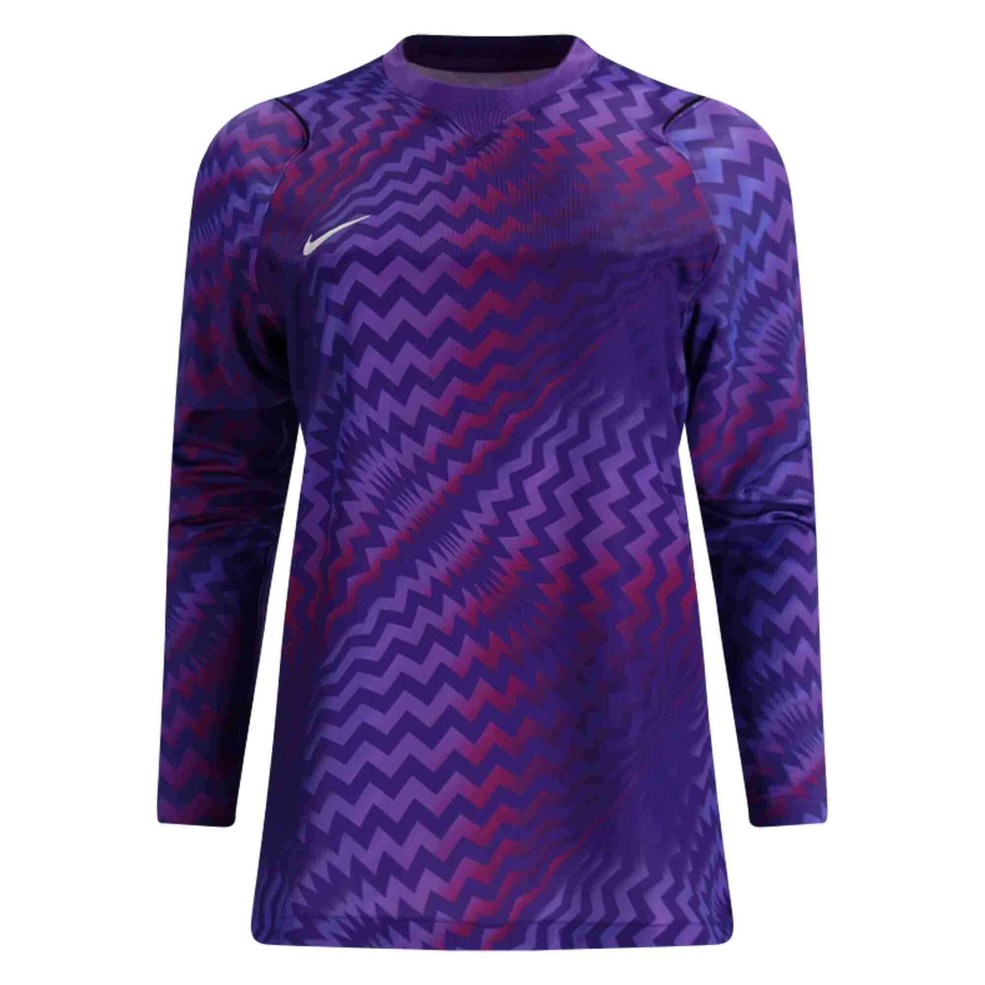 Nike Women's Gardien VI Long-Sleeve Goalkeeper Soccer Jersey - Image 7