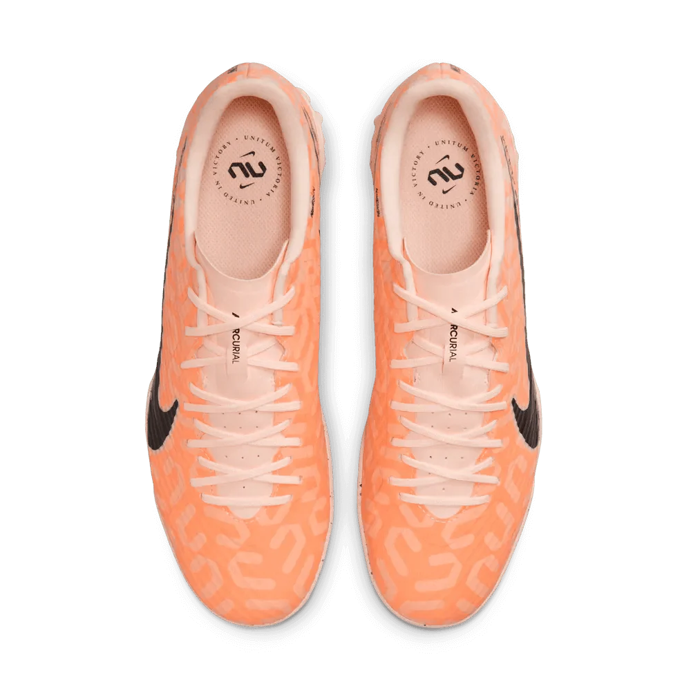Nike Zoom Vapor 15 Academy WC Turf - United Pack (FA23) - Image 4