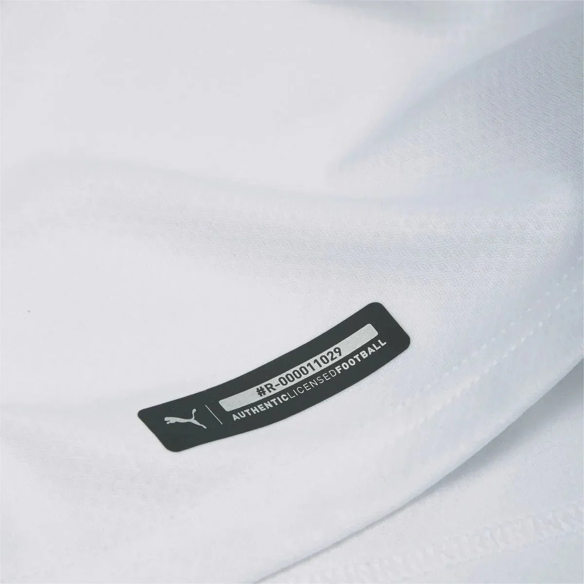 Puma 2021-22 Italy Away Jersey - White - Image 3