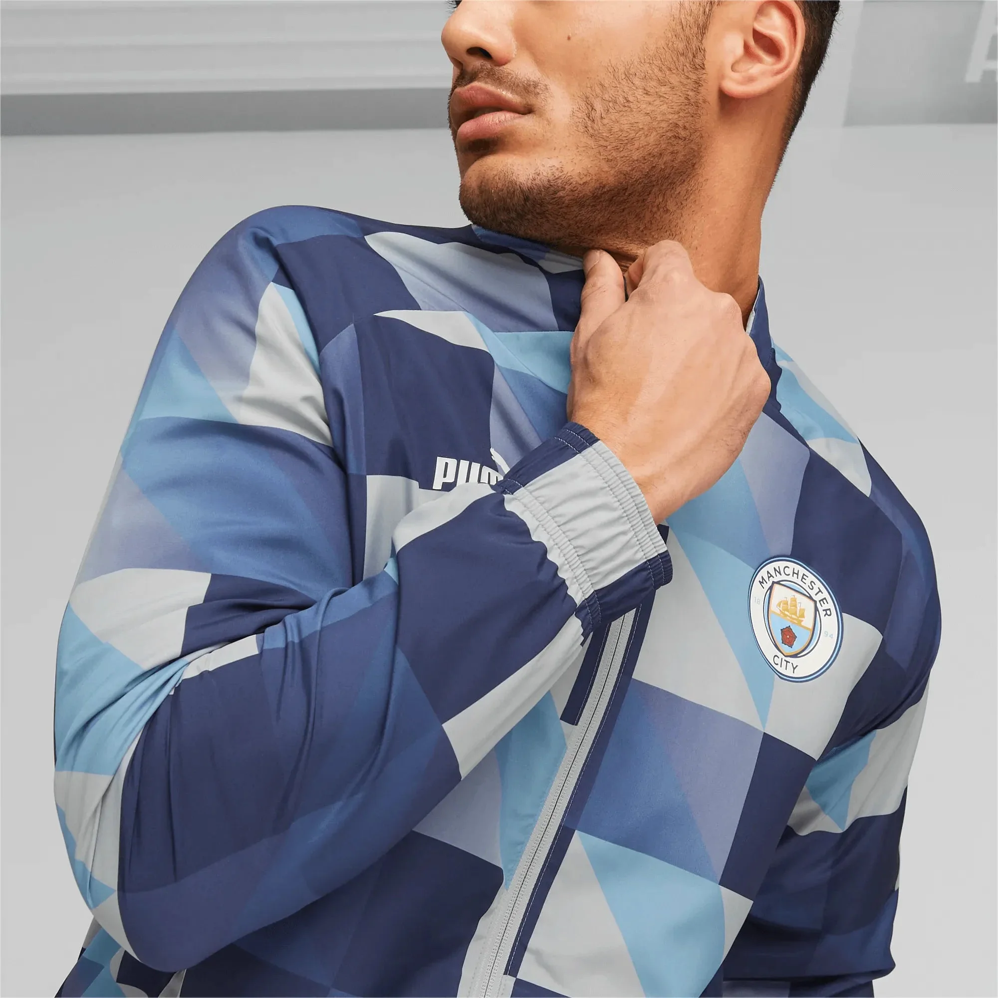 Puma 2022-23 Manchester City Pre-Match Match Jacket - Gray - Navy - Image 4