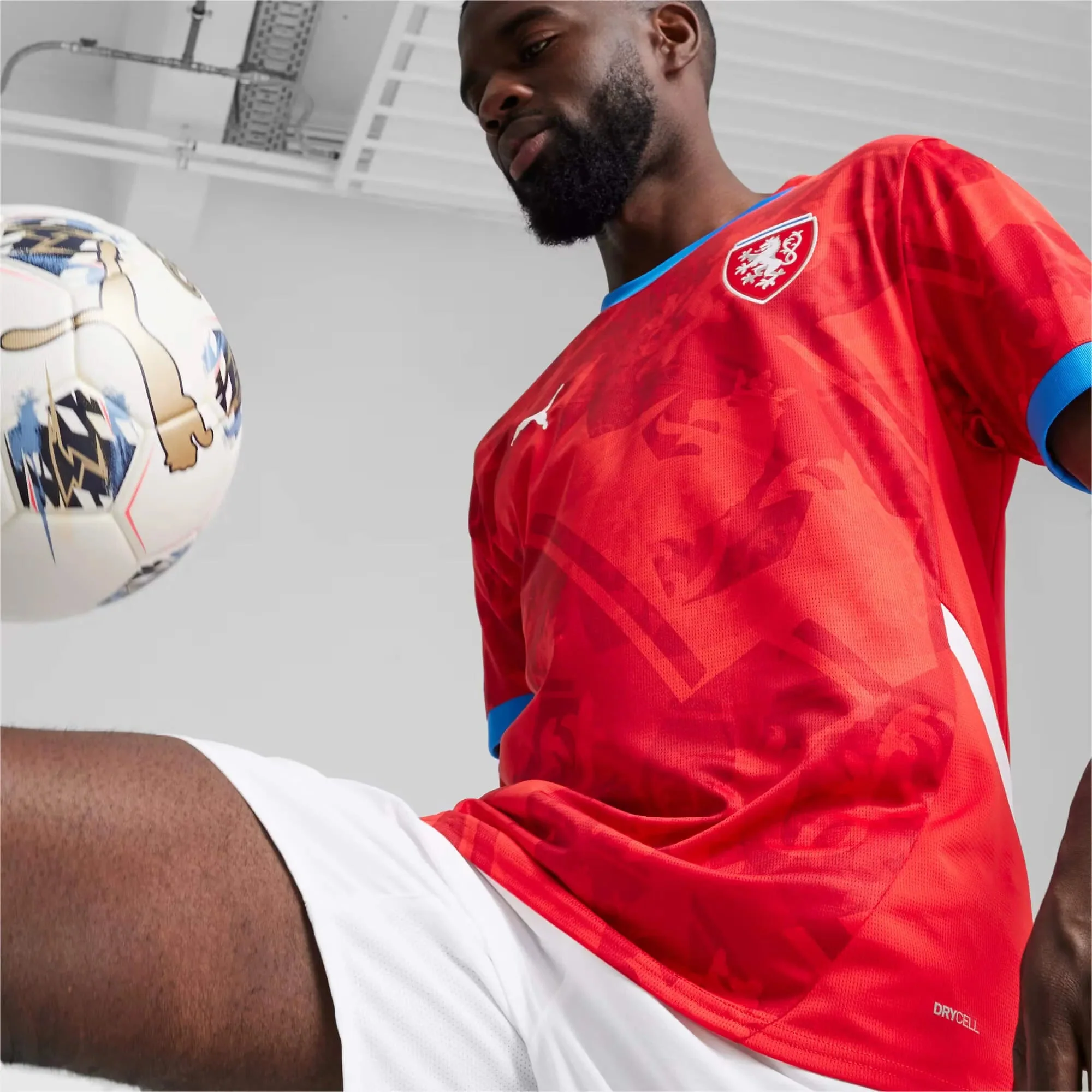 Puma 2024-25 Czech Republic Men's Stadium Home Jersey - Image 4