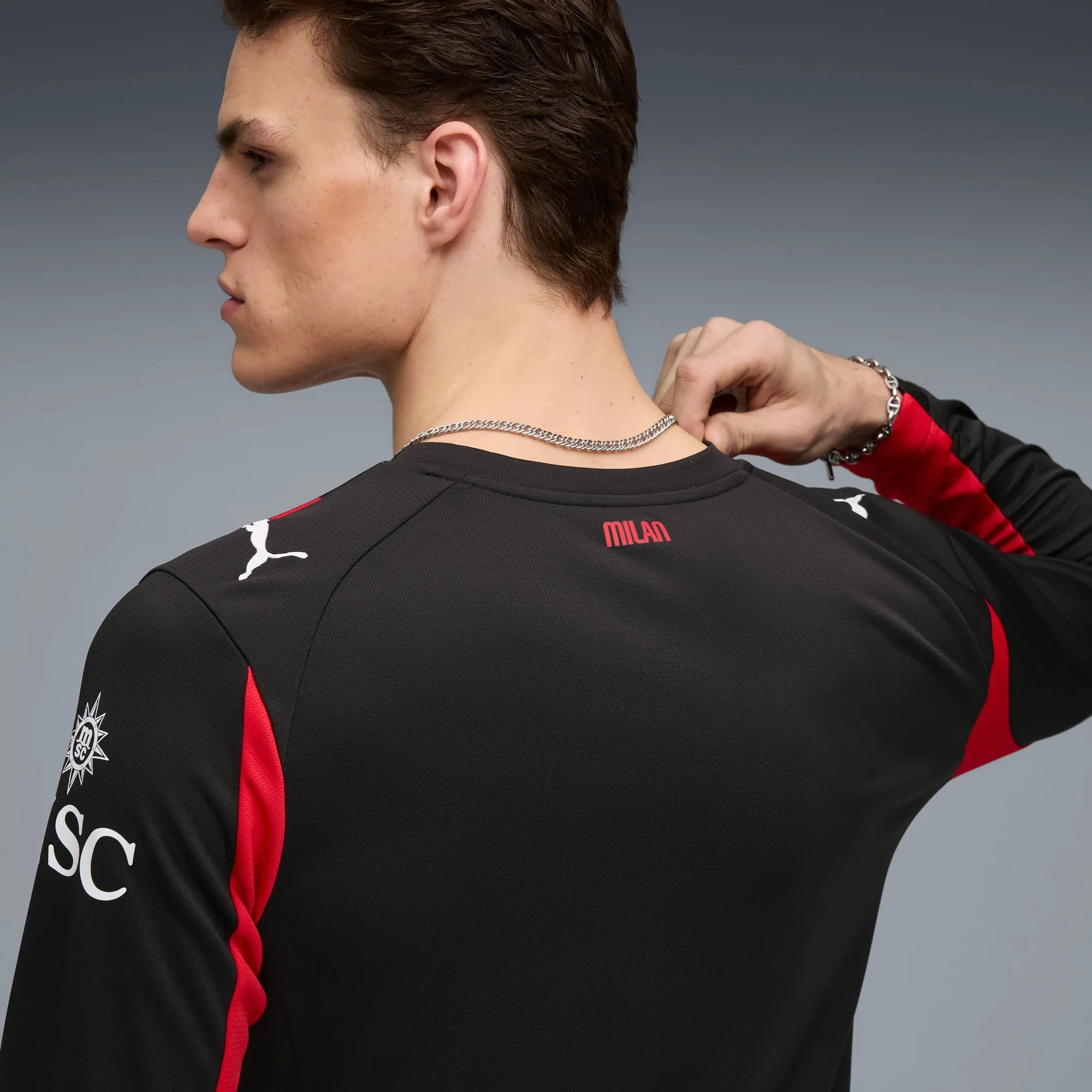 Puma 2025-26 AC Milan Men's Stadium Home Long-Sleeve Soccer Jersey - Image 5