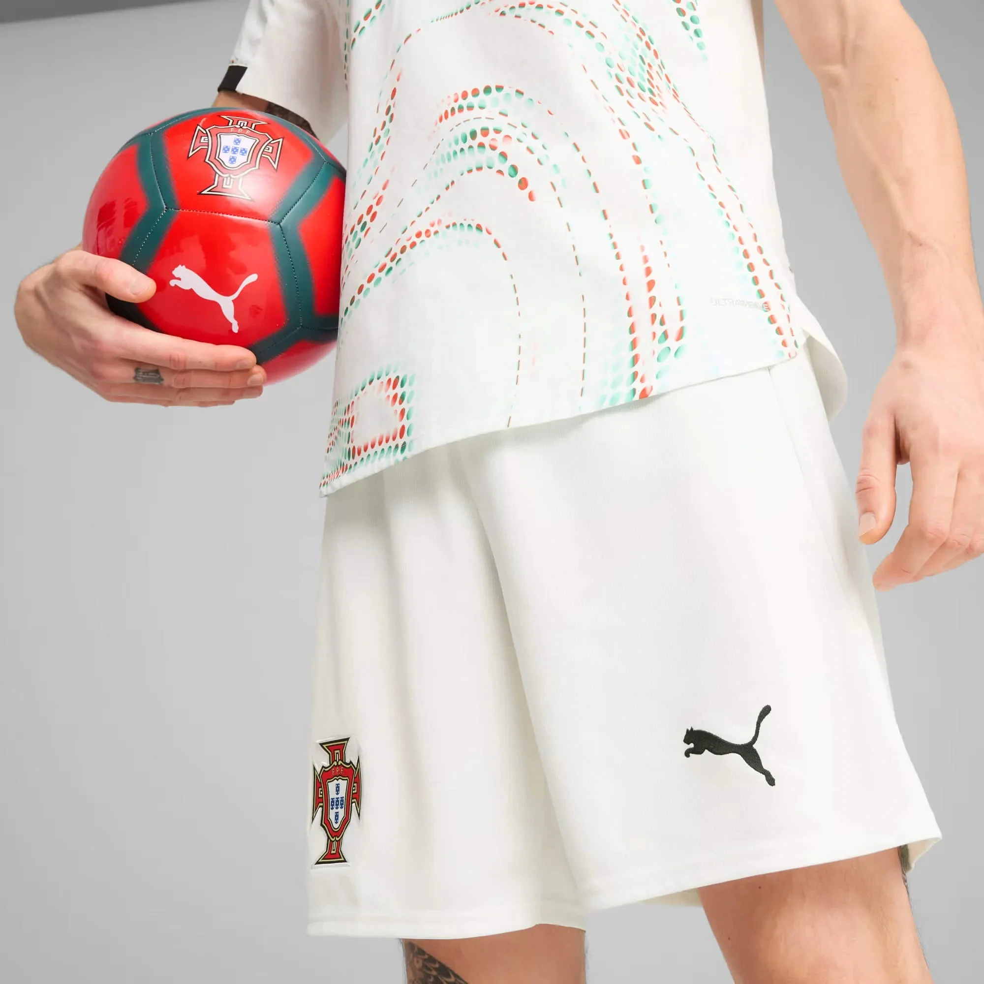 Puma 2025-26 Portugal Men's Stadium Away Shorts - Image 5