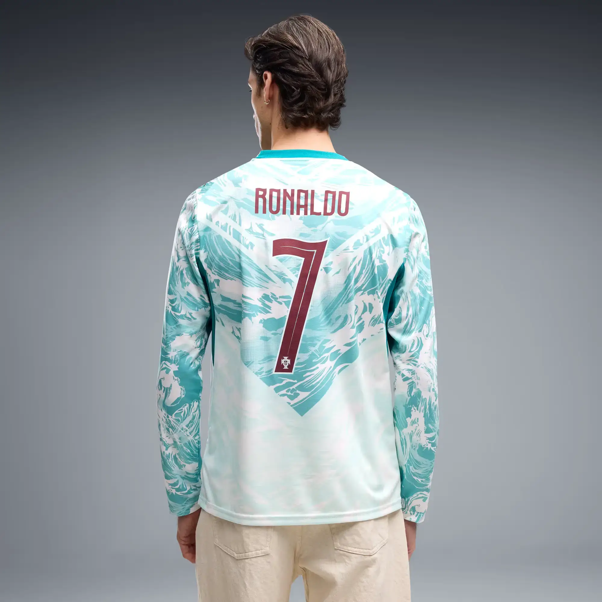 Puma 2026 Portugal Men's Stadium Away Ronaldo #7 Long-Sleeve Soccer Jersey - Image 3