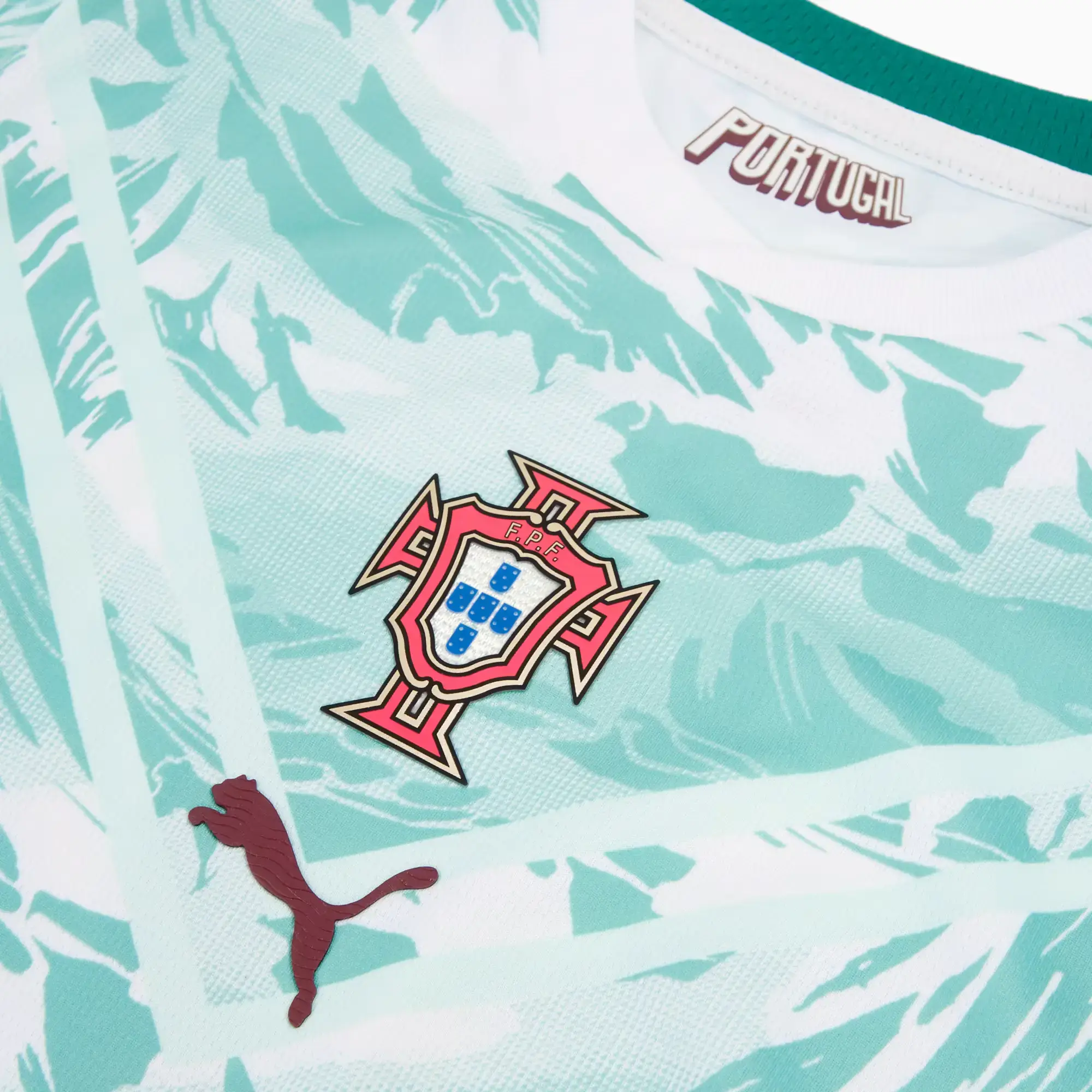 Puma 2026 Portugal Youth Stadium Away Ronaldo #7 Soccer Jersey - Image 3