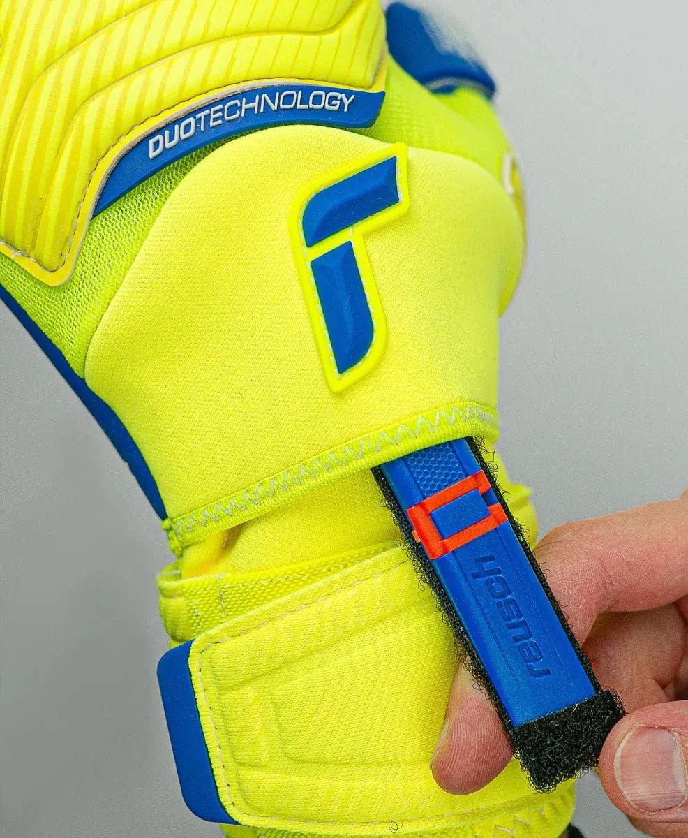 Reusch Attrakt Duo Ortho-Tec Goalkeeper Gloves - Volt-Blue - Image 8