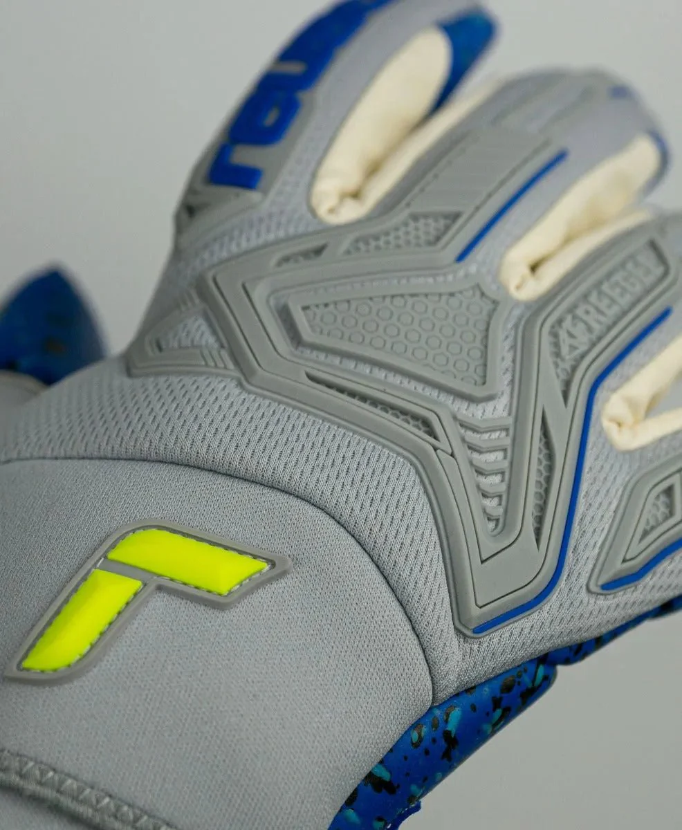 Reusch Attrakt Freegel Fusion Ortho-Tec Goaliator Goalkeeper Glove - Grey-Yellow-Blue - Image 6