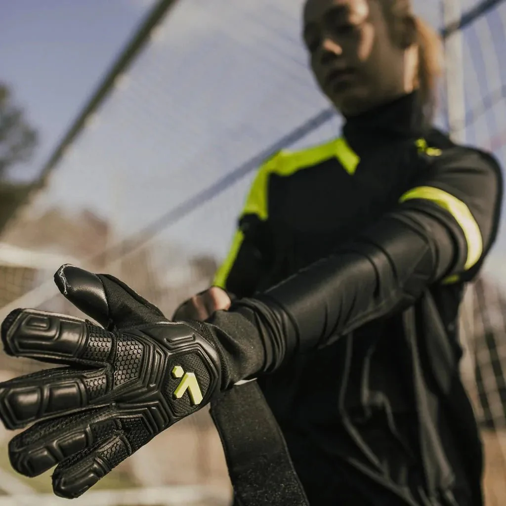 Storelli Gladiator Pro 3 with Spine Glove - Image 6