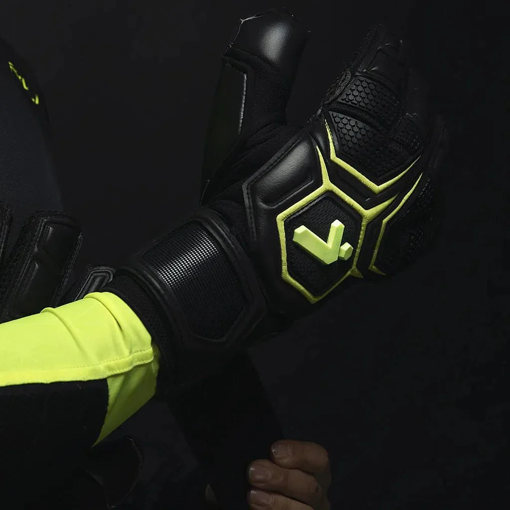 Storelli Gladiator Pro 3 with Spine Glove - Image 7