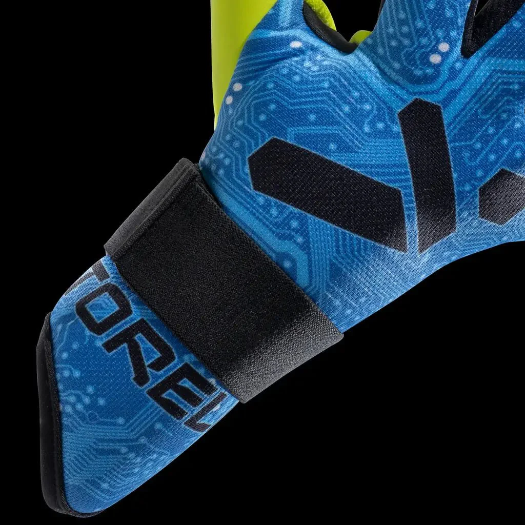 Storelli Youth Gladiator Challenger FS Goalkeeper Gloves - Image 3