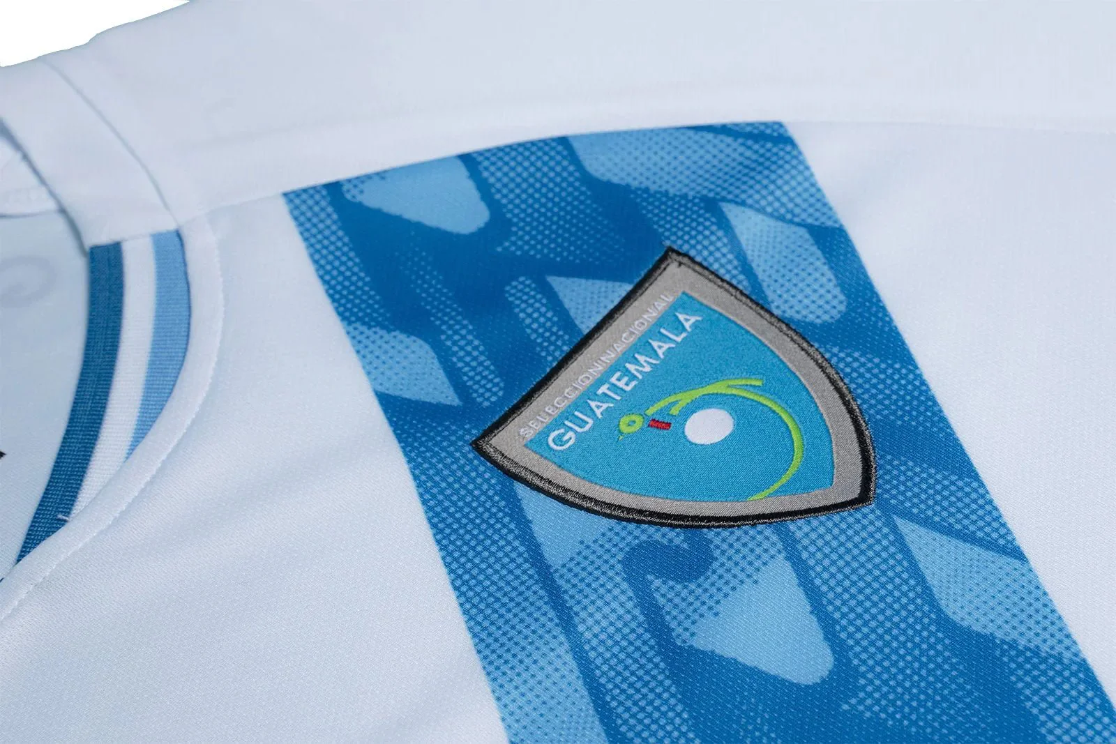 Umbro 2021-22 Guatemala Home Jersey - White - Image 2