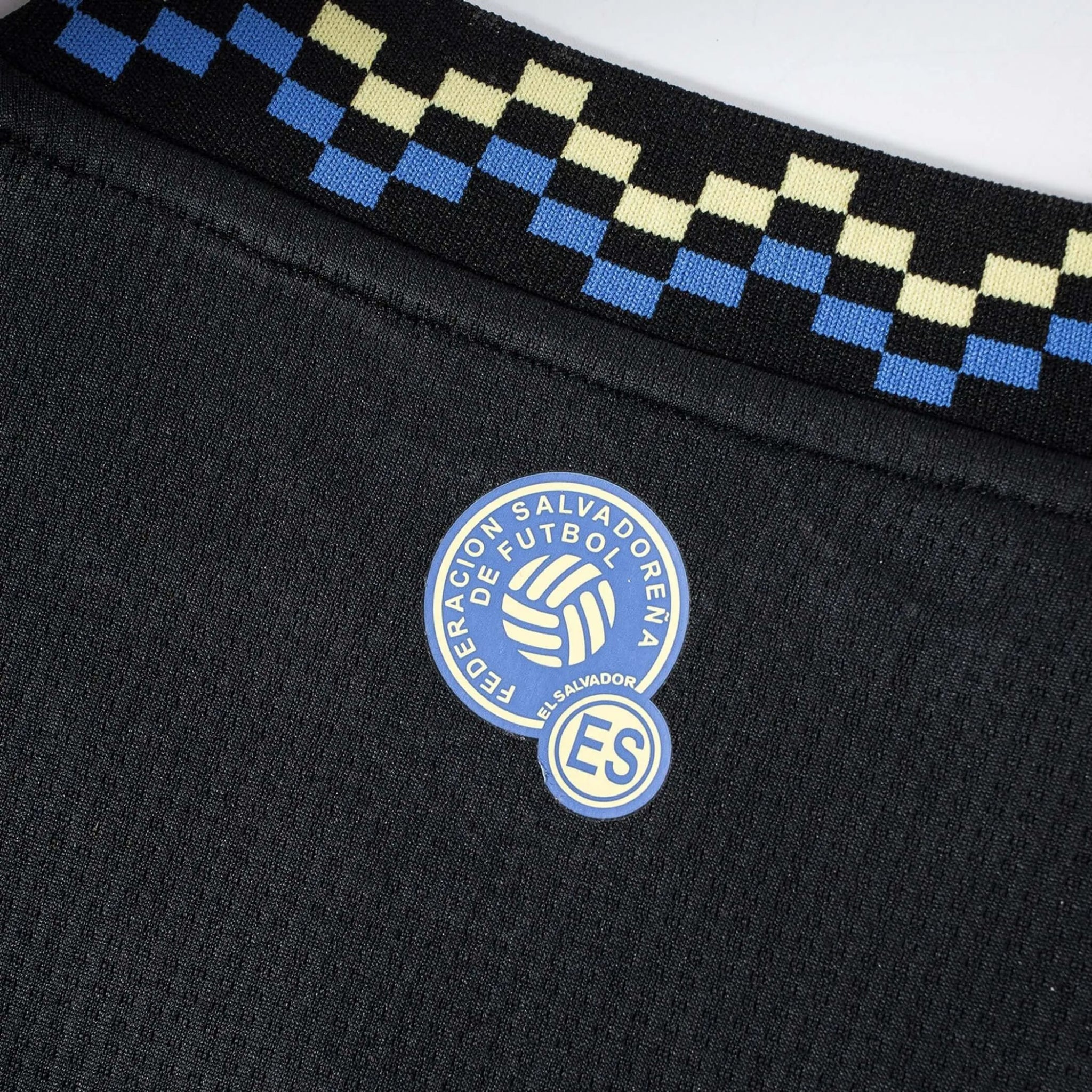 Umbro 2023-24 El Salvador Men's Stadium Third Jersey - Image 3