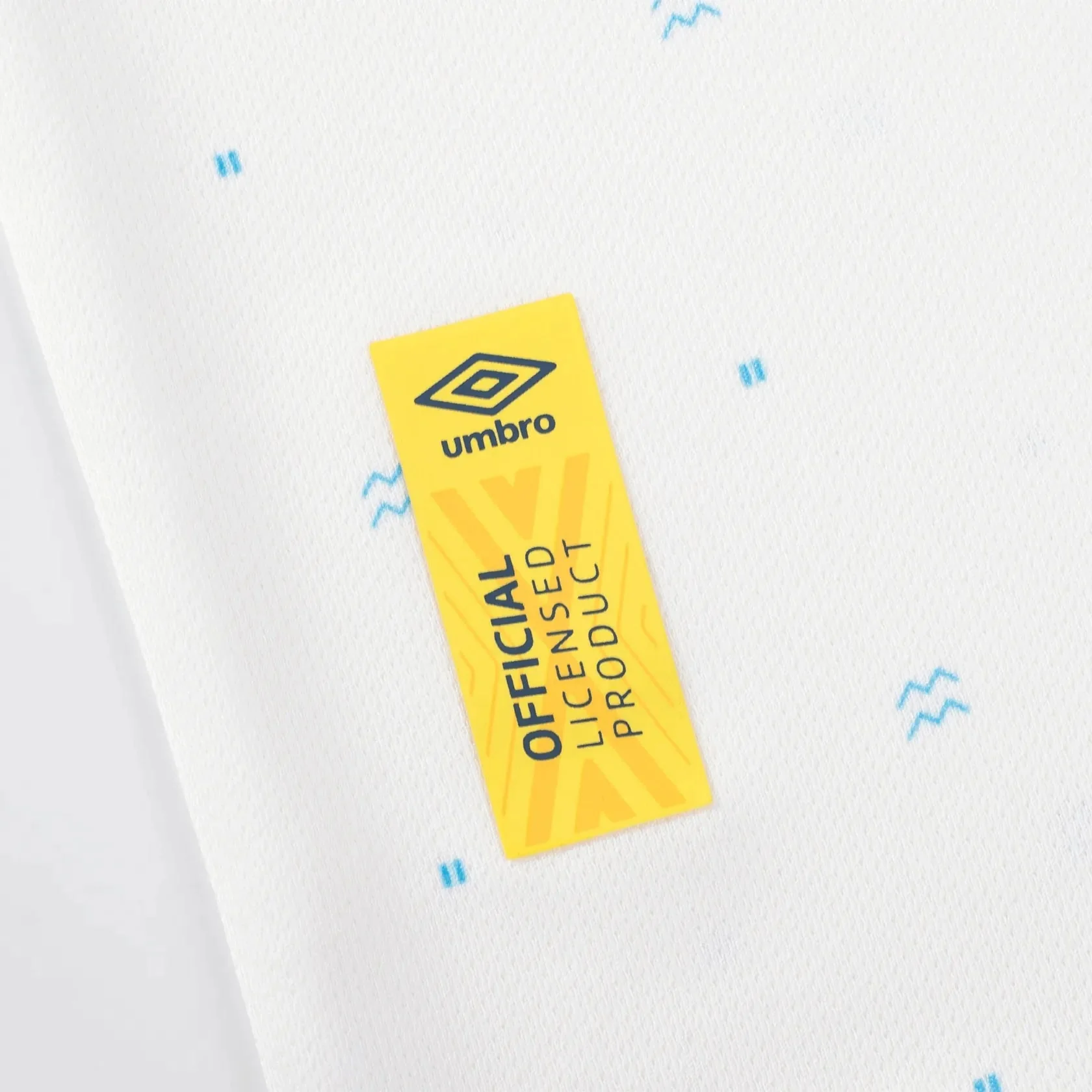 Umbro 2023-24 Guatemala Men's 3rd Long-Match Pre-Match Jersey - Image 6