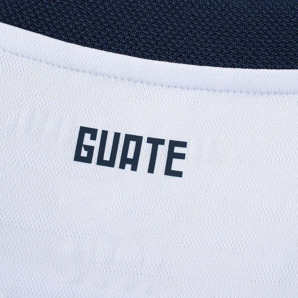 Umbro 2025-26 Guatemala Women's Stadium Home Soccer Jersey - Image 4