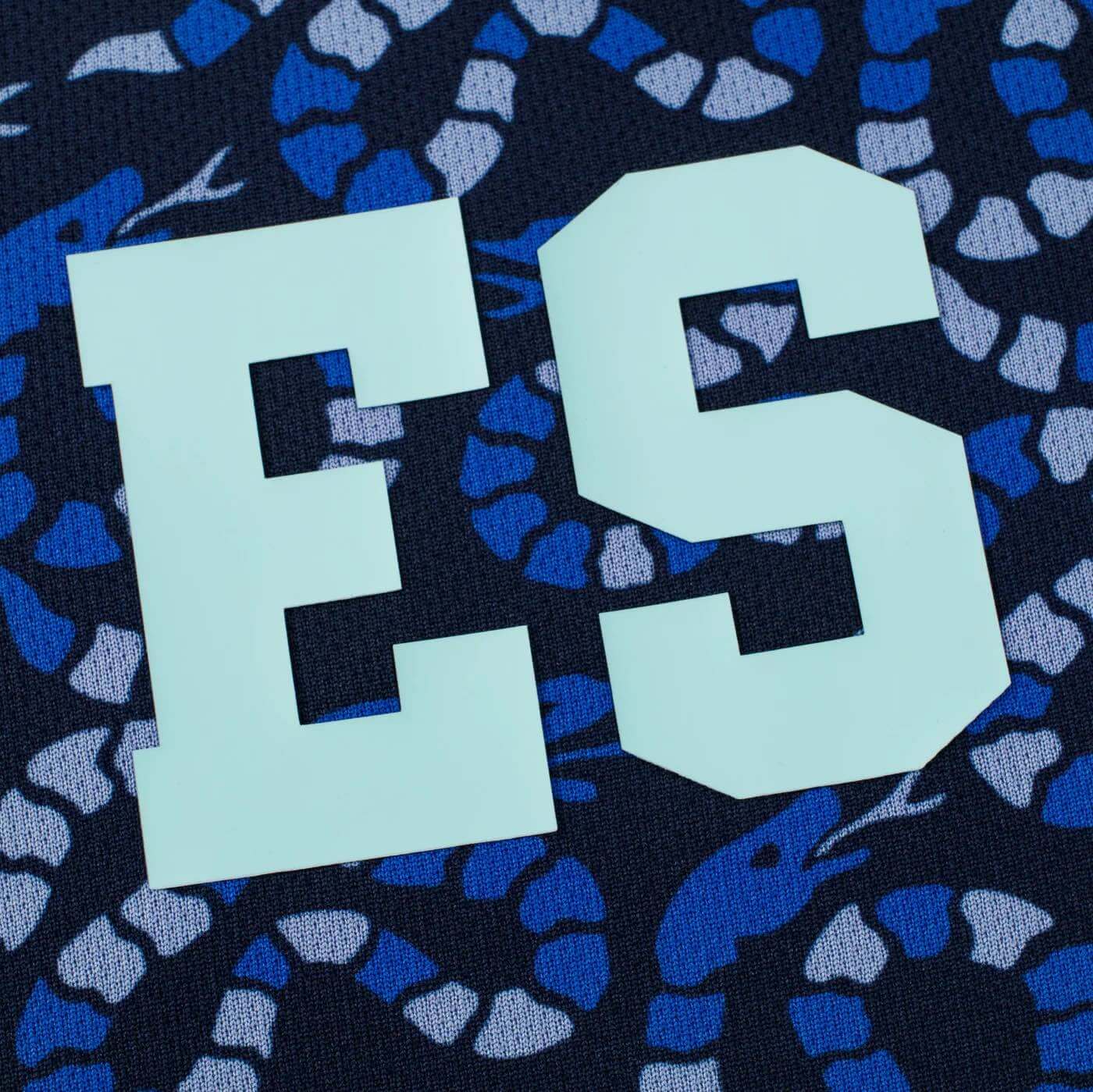 Umbro 2026 El Salvador Men's Pre-Match Soccer Jersey - Image 6