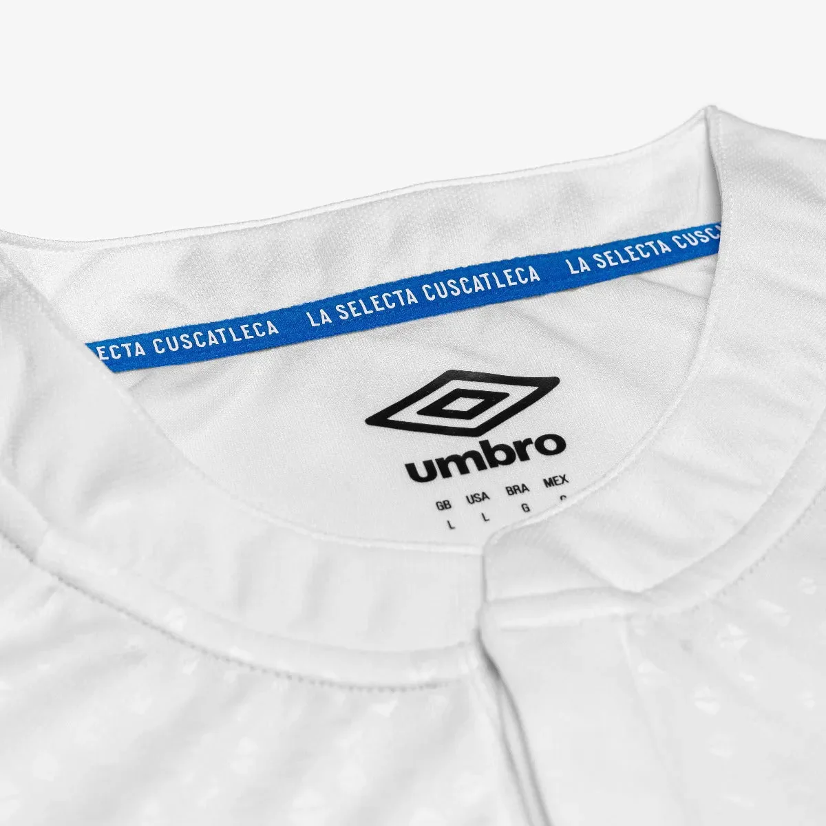 Umbro El Salvador 2021-22 Away Jersey - White-Royal - Image 3